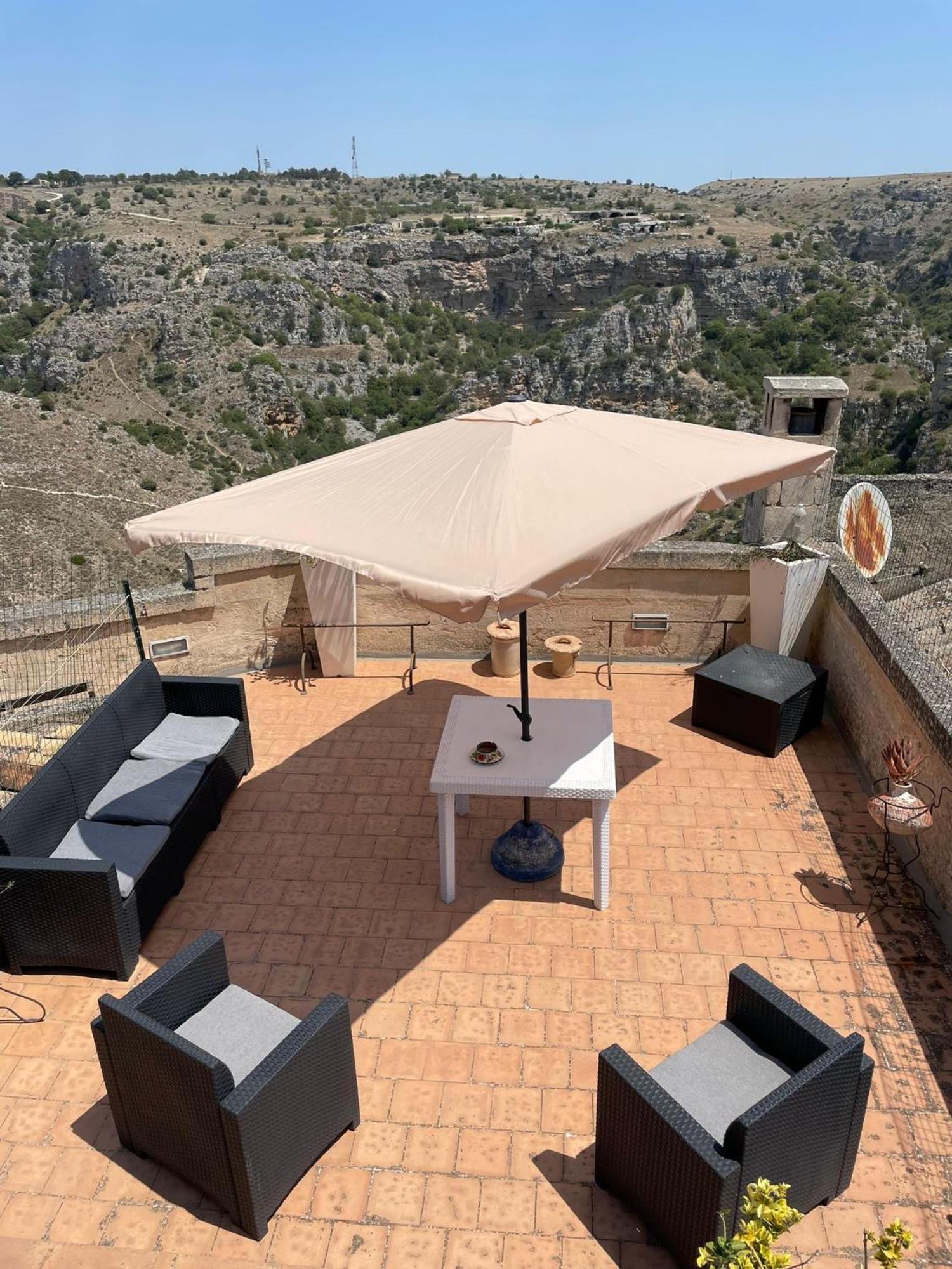 Bed and Breakfast Dimora La Gravina Матера Экстерьер фото